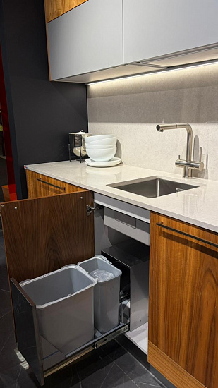 Образец с выставки Модель кухни Модена | фото 8